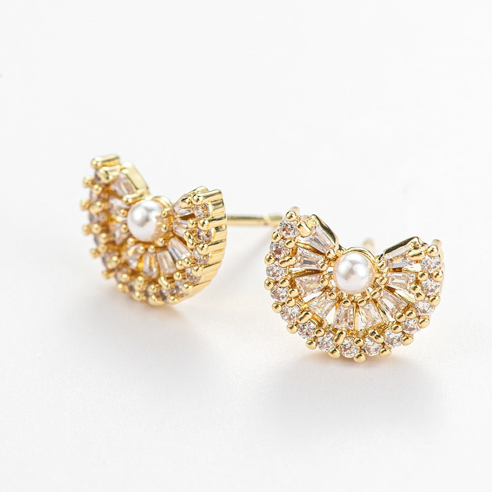 Stud Earrings with Pearl & Zircons